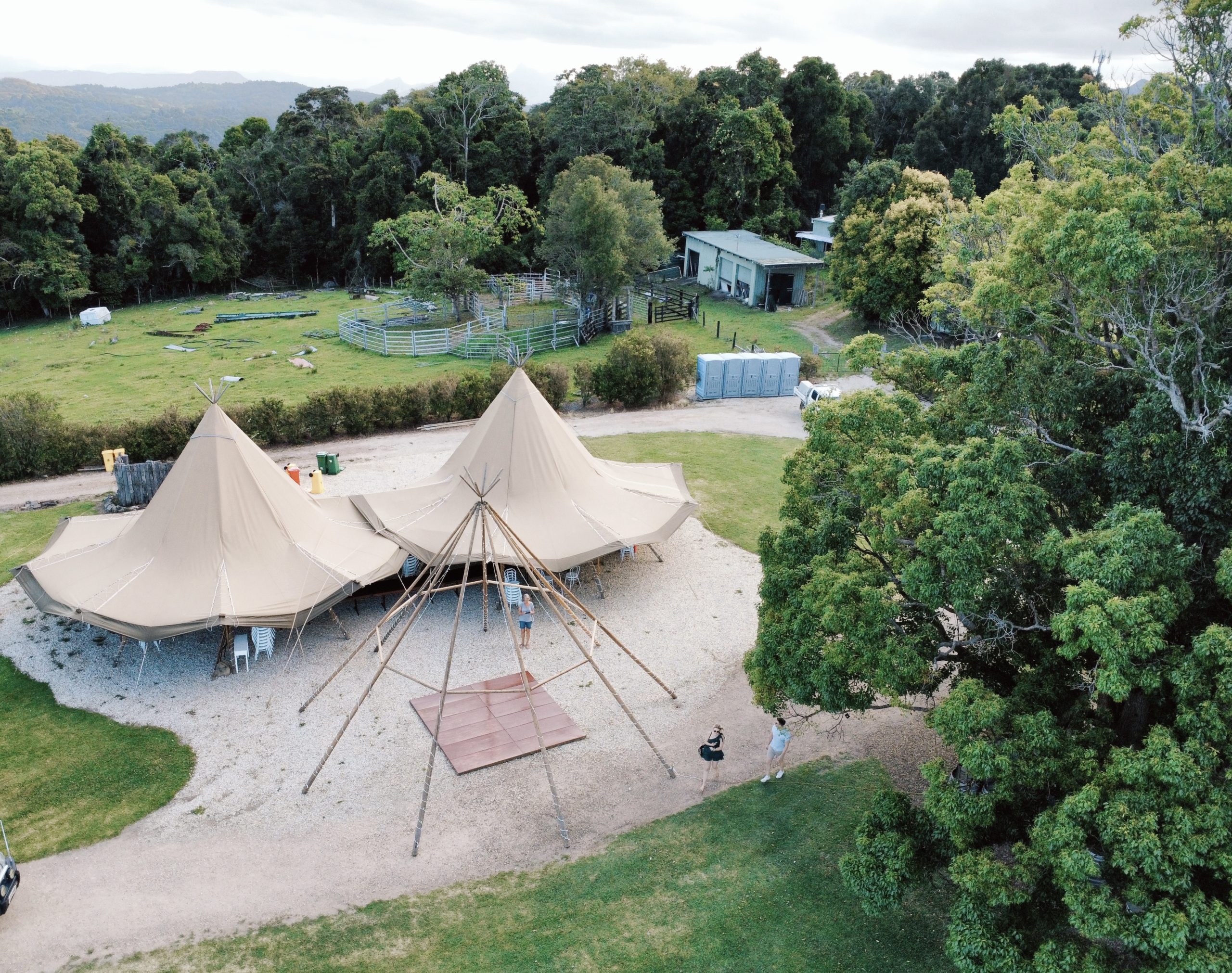 Bramblewood Wedding, Farm Wedding, Tipi Wedding, WedFest